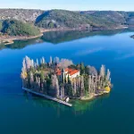 빌라 Marija Sibenik