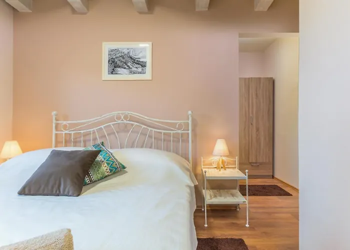 Marija Sibenik * Kljuc (Sibenik-Knin)