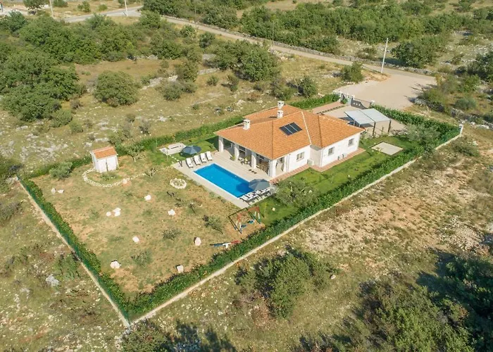 Marija Sibenik וילה Kljuc (Sibenik-Knin)